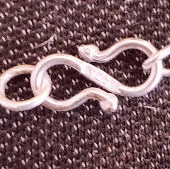 Vintage Red Link Carnelian Toggle Bracelet - Picture 4 of 7